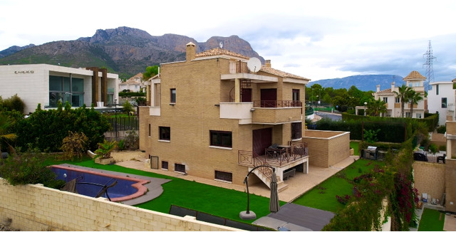 Spacious apartment on the beach in Calpe  - 20