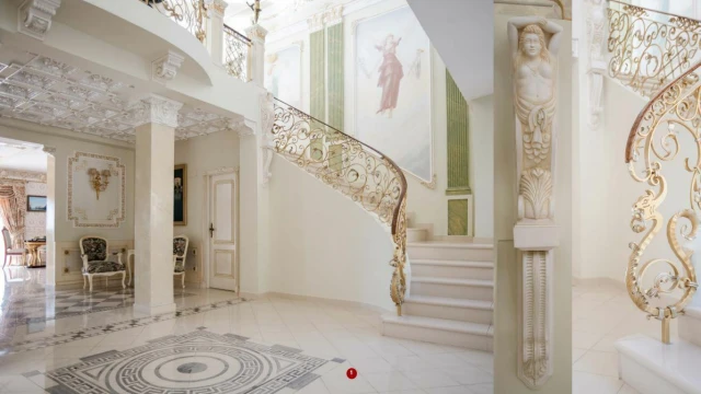 Шикарная вилла в живописном местечке Алтея