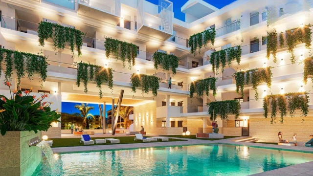 Апартаменты в новом жилом комплексе в городе Торревьеха