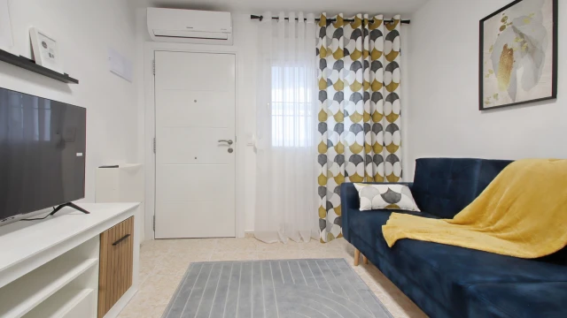 Aukštutinio aukšto 3 kambarių bungalas „Parque de las Naciones“ komplekse