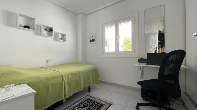 Квартира с двумя спальнями в городе Торревьеха, район Ла Мата