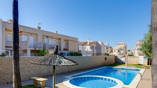 Three bedroom apartment in the center of Torrevieja - 16