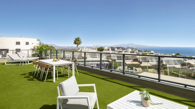 Apartamento de tres Dormitorios frente al mar en gran Alacant