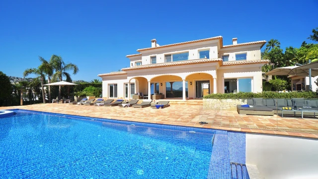 Luksusowa willa z widokiem na morze w Benissa