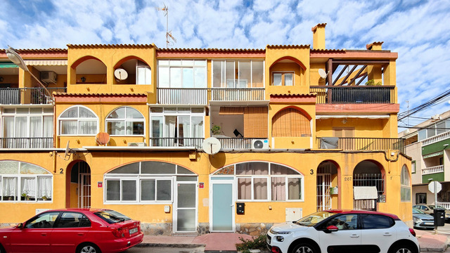 Corner townhouse by the lake in Torrevieja - 23