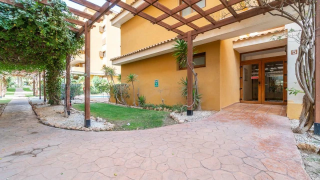 Отличная квартира с двумя спальнями в городе Торревьеха