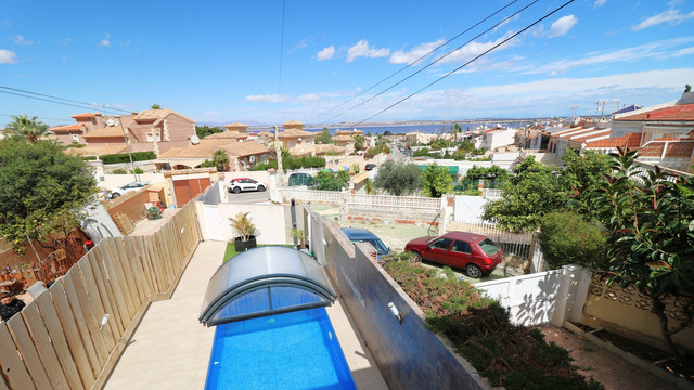 Villa in Mediterranean style in Ciudad Quesada - 15