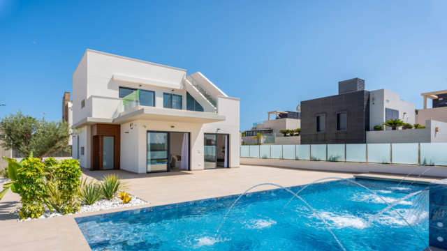 Modern villa with pool - 18