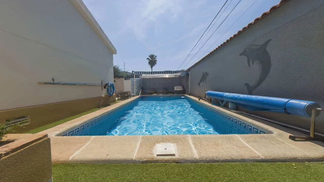 Великолепная вилла в средиземноморском стиле в городе Торревьеха