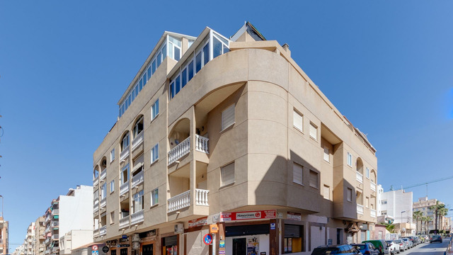 Two-story house by the sea in La Mata - 9