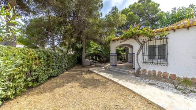 Дом на берегу моря с туристической лицензией, район Пунта Прима