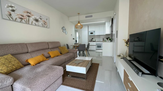 Бунгало в популярном районе Los Balcones в городе Торревьеха