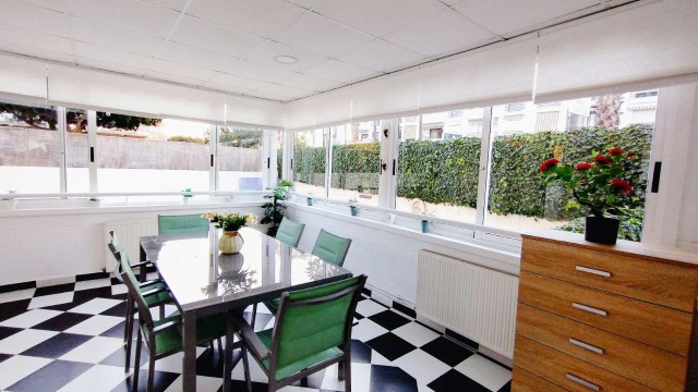 Квартира с тремя спальнями в городе Albir