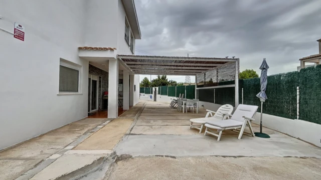 Дом после ремонта в городе  La Nucía