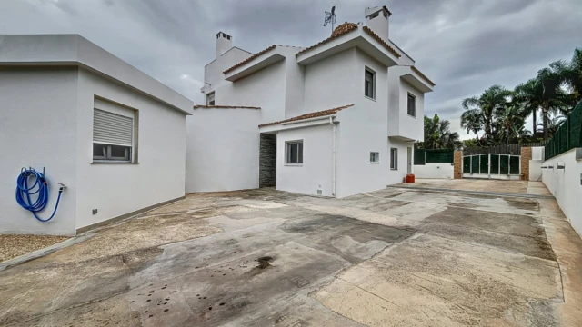 Дом после ремонта в городе  La Nucía