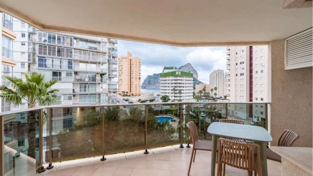 Квартира с двумя спальнями в городе Кальпе