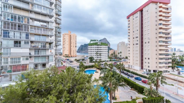 Квартира с двумя спальнями в городе Кальпе