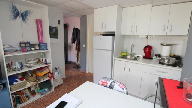 Вилла  в популярном районе La Zenia в Ориуэла Коста