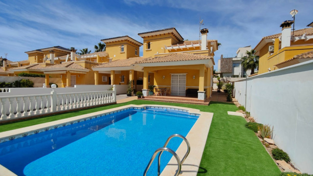 Villa en Benidorm en la zona de Finestrat - 14