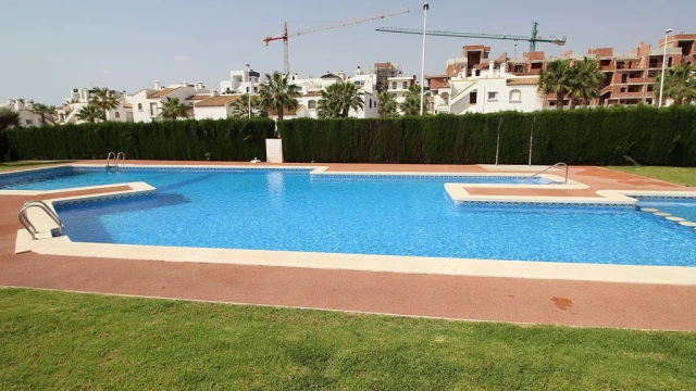 Отремонтированная вилла в Los Dolses​ в Ориуэла Коста