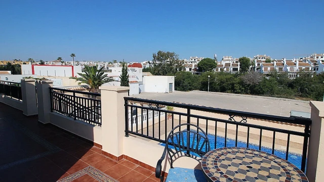 Вилла на берегу Средиземного моря в Кабо Роиг