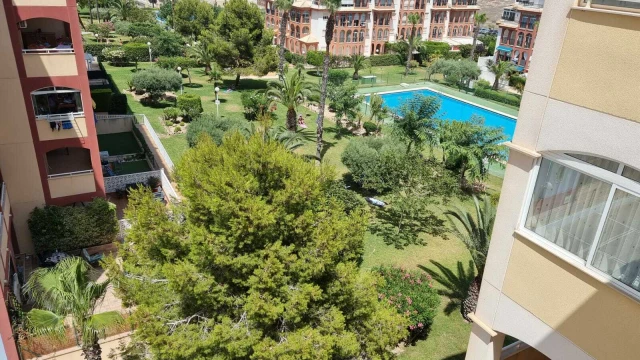 Two-story apartment with sea views in the town of Torrevieja, La Mata district.