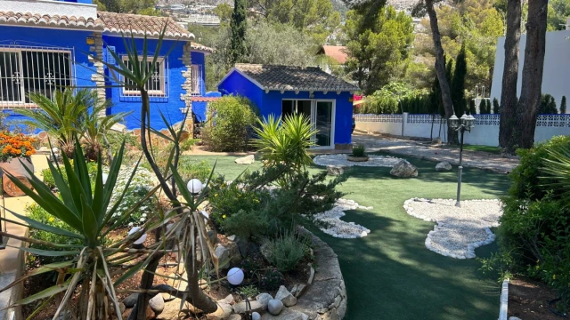 Piękna niezależna willa w mieście Altea, w dzielnicy Mascatat