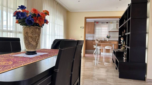 Роскошный дом в городе Бенидорм