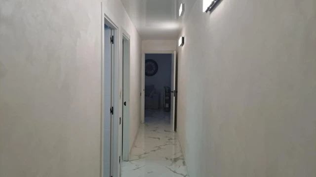 Апартаменты с дизайнерским ремонтом в 300 метрах от пляжа