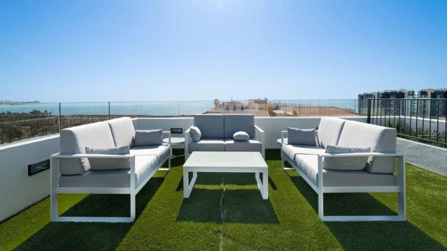 Эксклюзивные апартаменты в новом жилом комплексе в городе Торревьеха