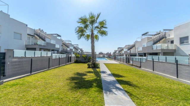 Красивое бунгало на первом этаже в эксклюзивном жилом комплексе, в Агуас Нуэвас