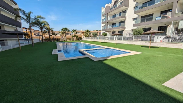Excelentes apartamentos en Villamartín, Orihuela Costa