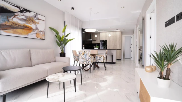 Новая квартира с садом в Pilar de la Horadada