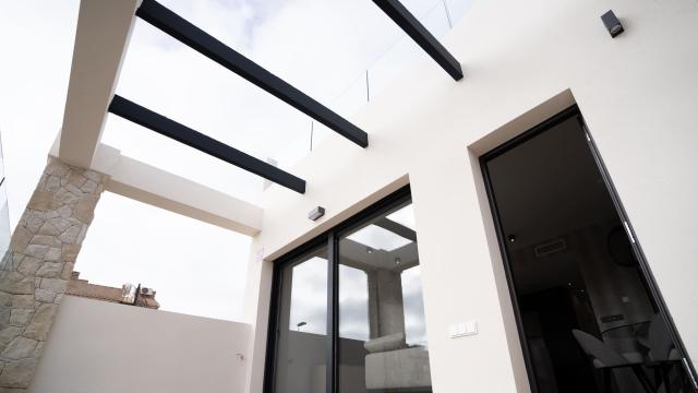 Квартира в закрытом комплексе в Пилар-де-ла-Орадада