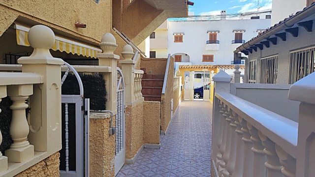 Две отдельные квартиры в одной в Ла Мата