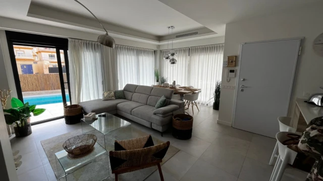 Комфортабельная вилла в городе San Fulgencio