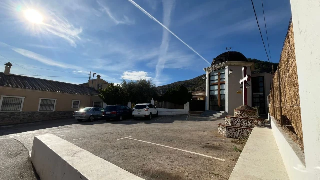 Уединенный дом в городе Ориуэла