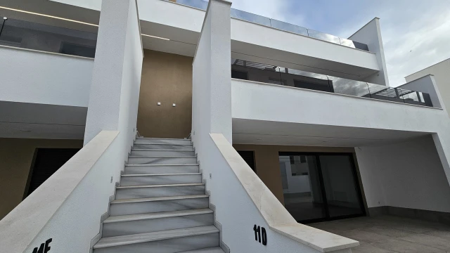 Новый Пентхаус с Видом на Бассейн в СанПедродельПинатар