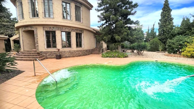 "Luxury Villa with Elegant Decor, 2 Buildings, Emerald Pool, Sauna, Garden, Terrace, BBQ Area"