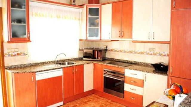 Потрясающая Вилла с Бассейном и Видом в Ла Зения