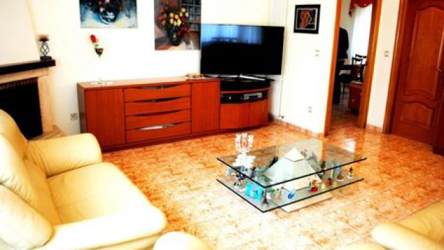 Потрясающая Вилла с Бассейном и Видом в Ла Зения