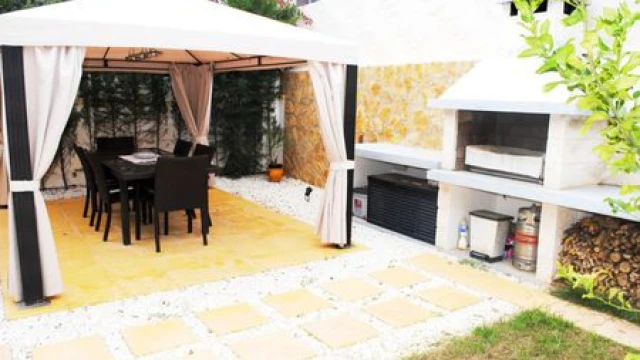 Потрясающая Вилла с Бассейном и Видом в Ла Зения