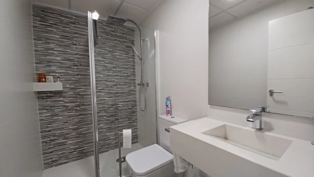 Потрясающая вилла в востребованном районе Лос-Дольсес