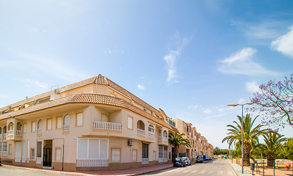 Квартира с двумя спальнями в Торревьехе