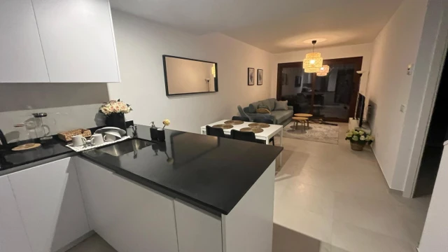 Бунгало на верхнем этаже в двух шагах от моря