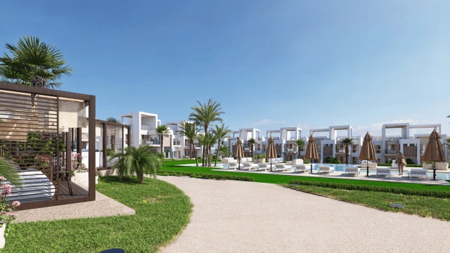 Впечатляющие апартаменты с участком  в Сьюдад-Кесада