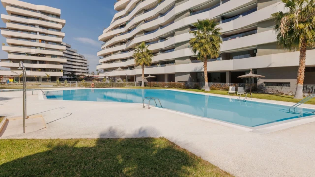 Комфортабельная квартира в городе Аликанте