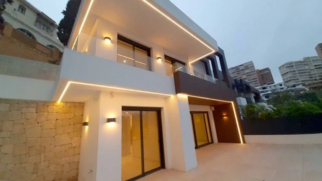 Шикарный дуплексный дом возле моря