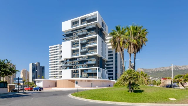 Квартира с 3 спальнями и панорамным видом — 11 этаж, Sun Rise Tower, Кальпе