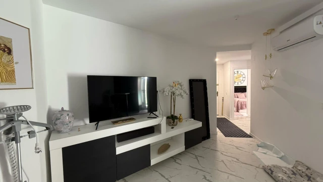 Квартира с двумя террасами в Торревьехе